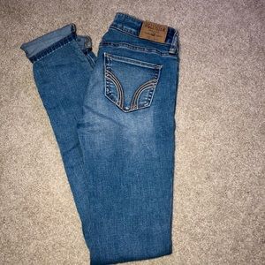 Hollister jeans size 0L NWOT
